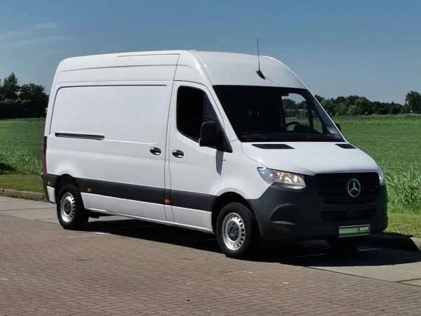 Mercedes-Benz Sprinter 211 CDI L2H2 Mbux! Image 4