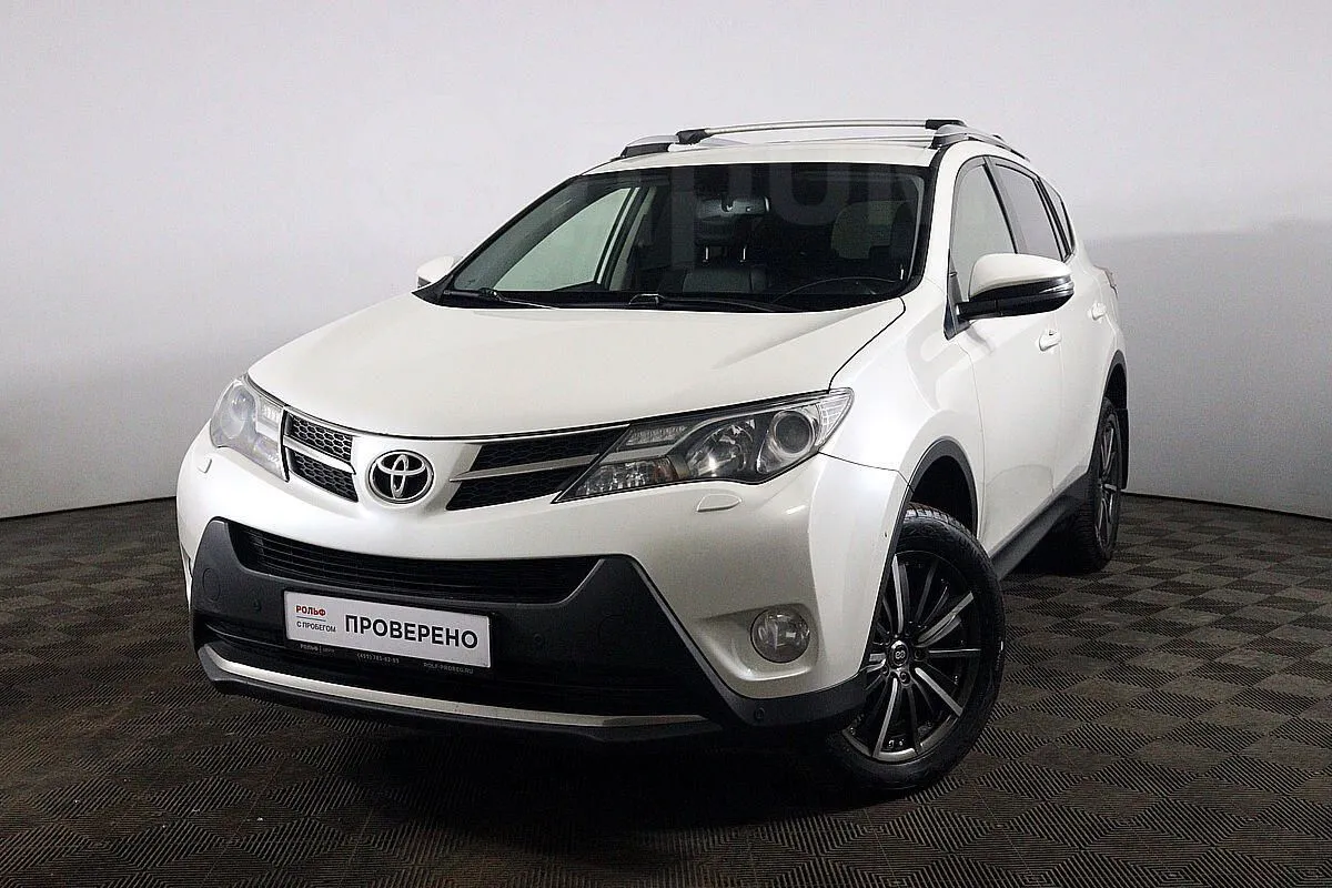 Toyota RAV4 Image 1